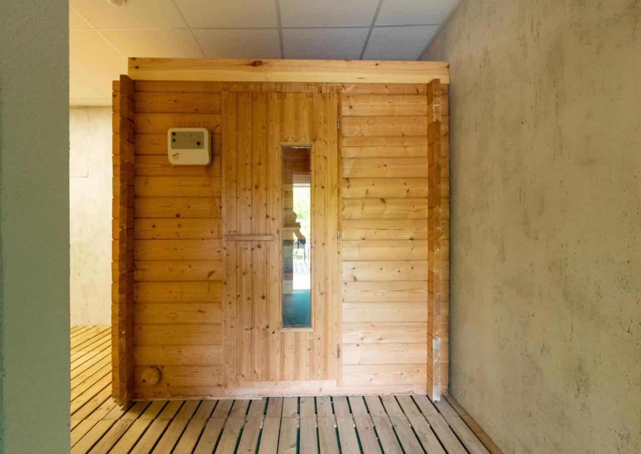 Le Chalet Du Lac Le Chatenet-en-Dognon Dış mekan fotoğraf